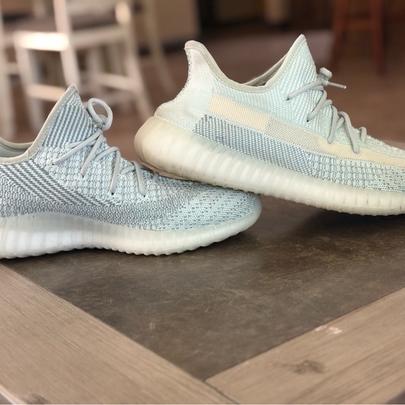 Mens Adidas Yeezy Boost 350 V2 - Gray - Picture 1 of 6